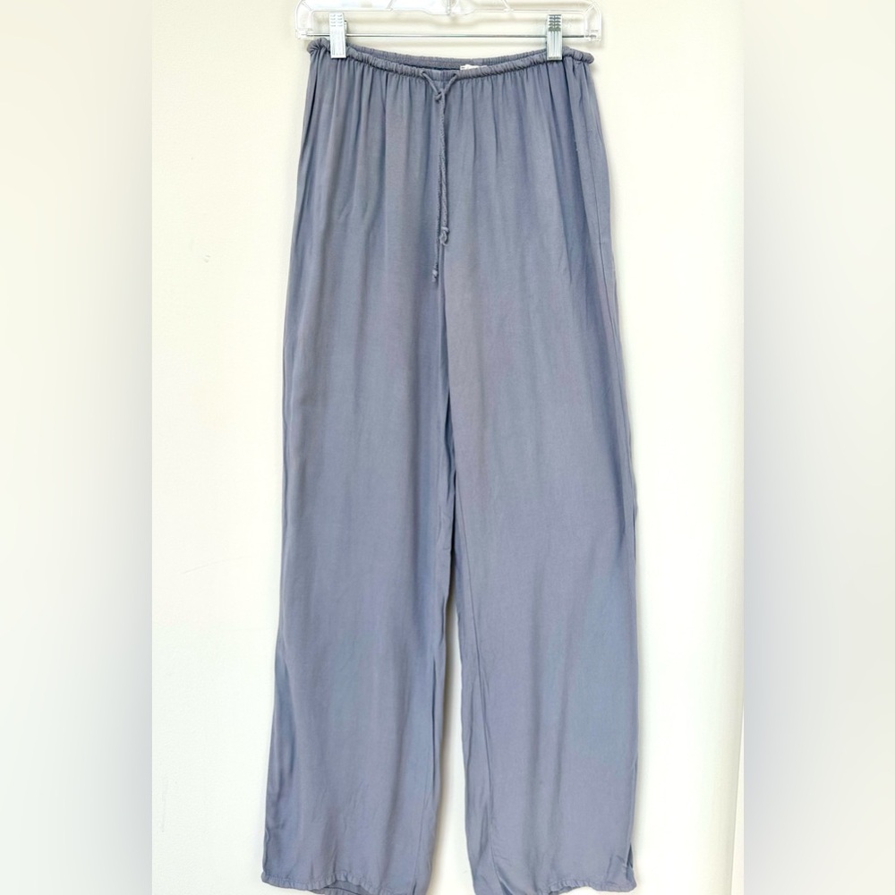 Brandy Melville Wide Leg Blue-Grey Flowy Pant
